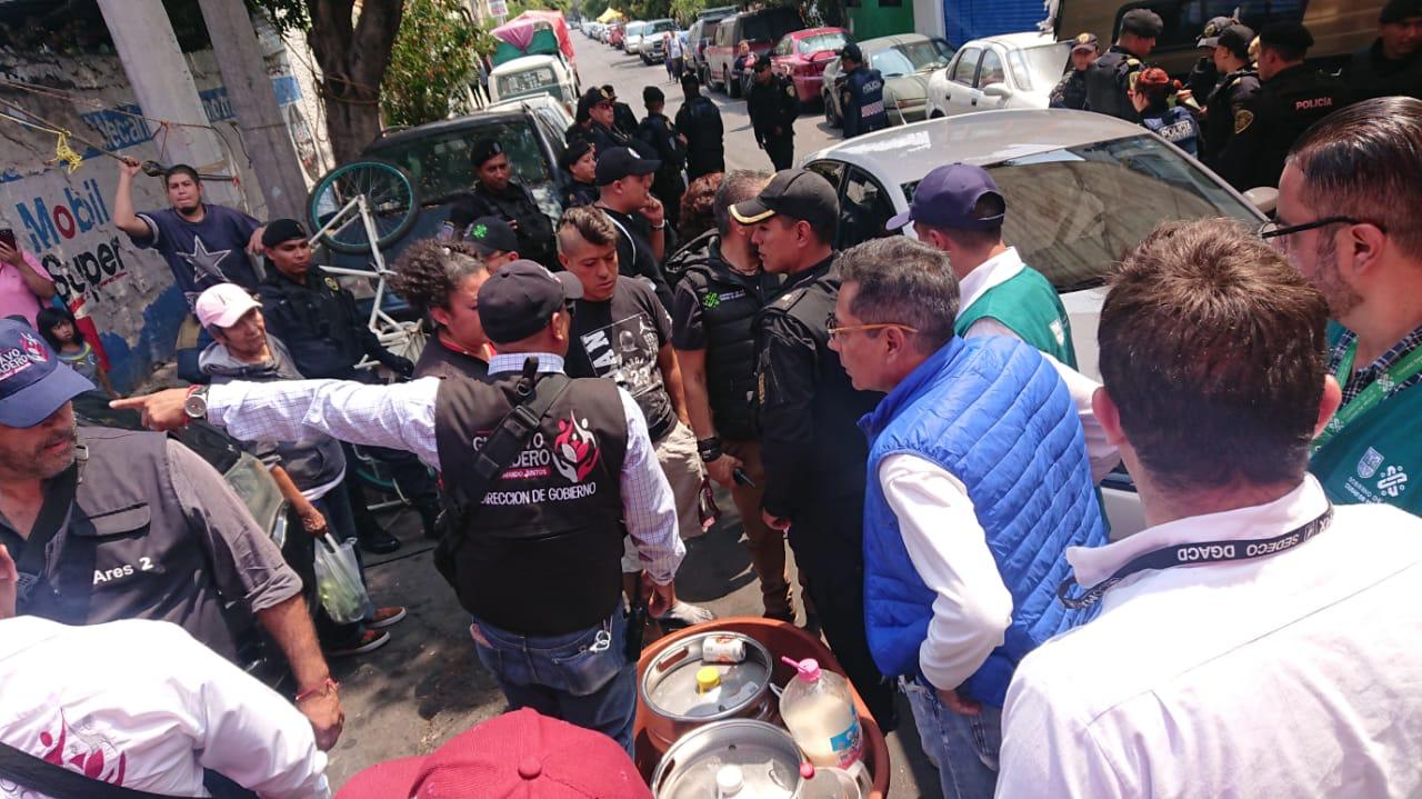 OP TIANGUIS 1.jpg
